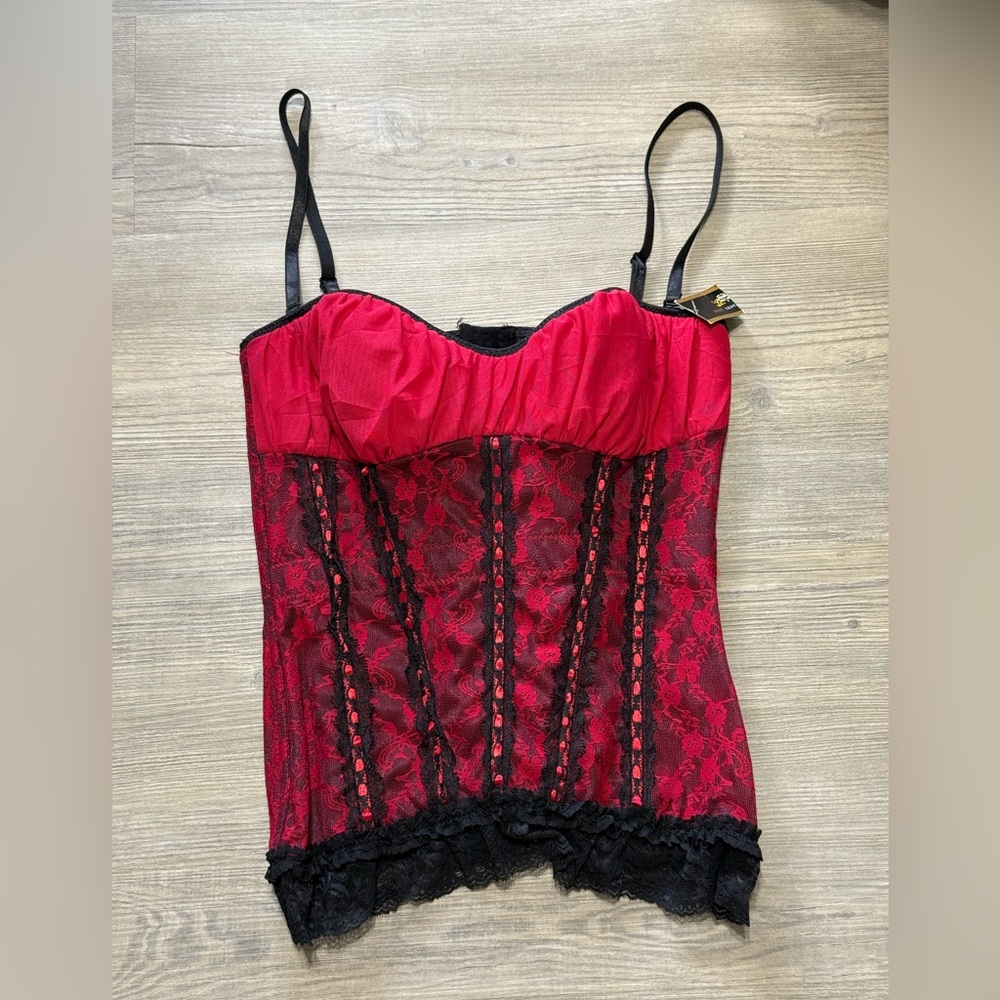 NWT Women’s Large Red and Black Lace Corset Lingerie Set With Boning